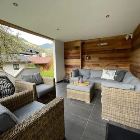 Chalet In With Hot Tub * Wagrain