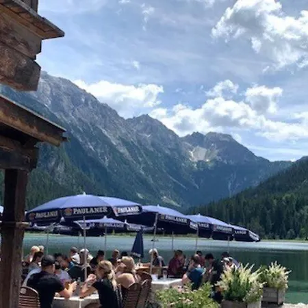 Chalet Chalet In With Hot Tub *